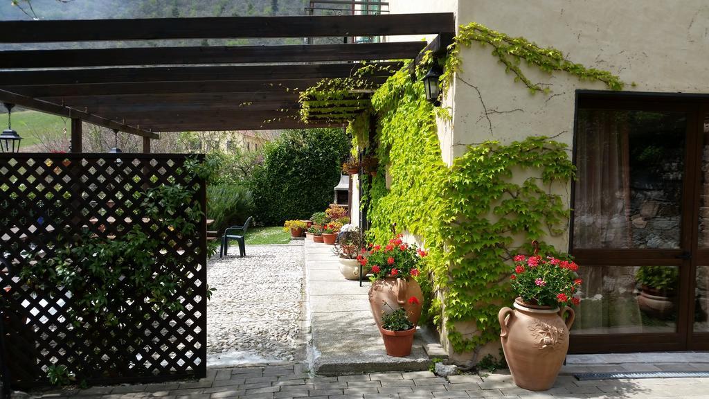 Agriturismo Roccagelli 발로 디 네라 외부 사진